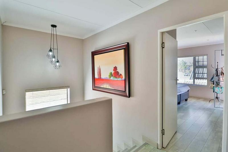 3 Bedroom Property for Sale in Hartenbos Central Western Cape